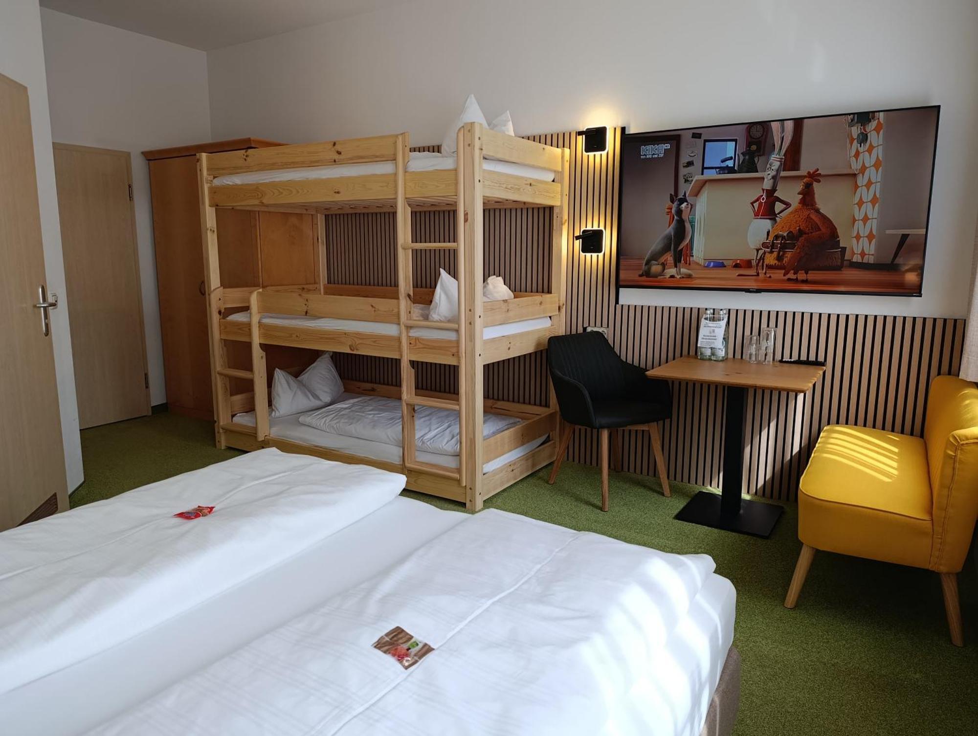 Familienhotel Nahe Der Therme Erding Eksteriør billede